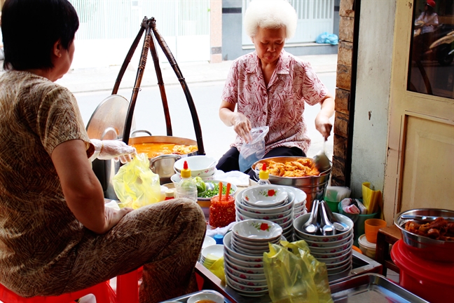 Bánh Canh Nguyễn Khánh Chi