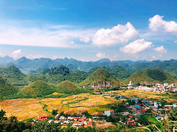 Nui doi Quan Ba Ha Giang