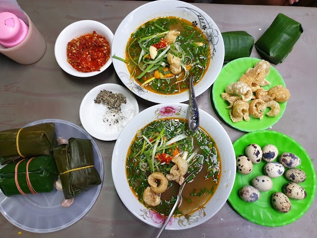 Bánh canh cá lóc Huế