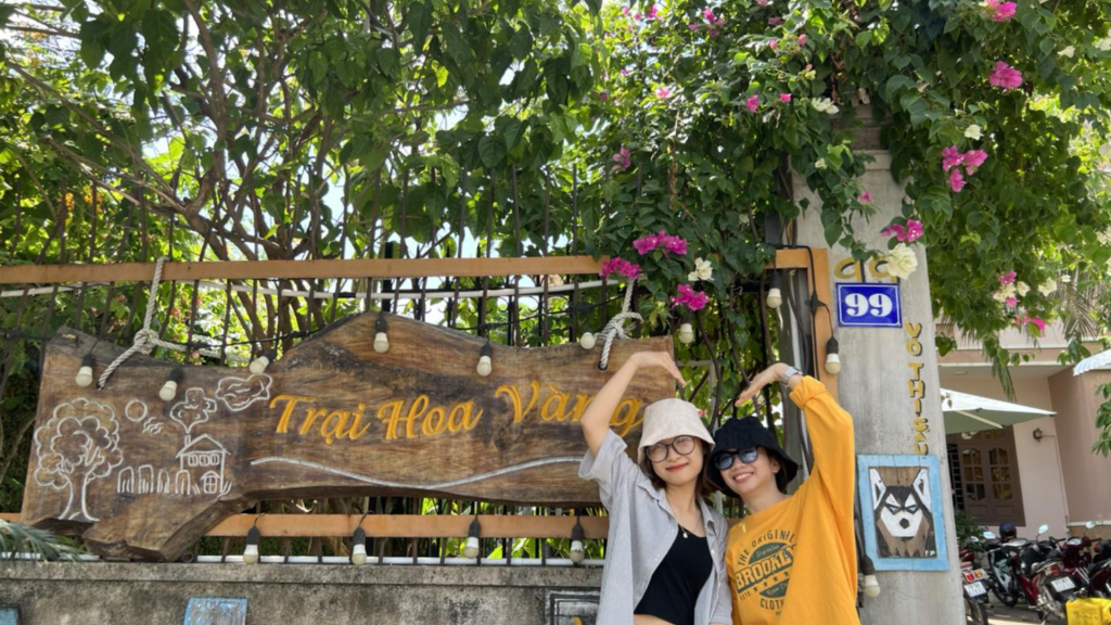 Trại hoa vàng homestay Phú Yên mang nét yên bình THV Phu Yen 5
