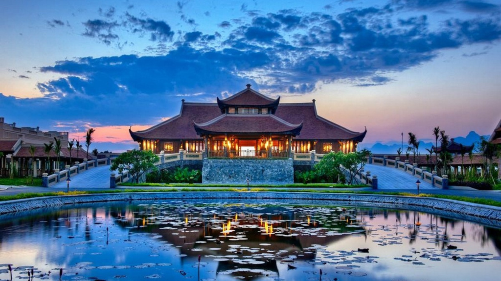 Cùng điểm qua top 5 khách sạn Ninh Bình 5 sao nổi tiếng nhất nhé 1 khách sạn ninh bình 5 sao