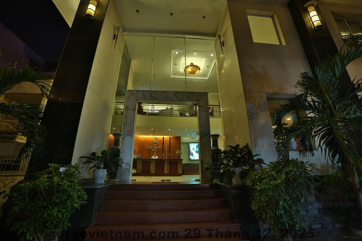 Mặt tiền Sunny Hotel 1 Hà Nội