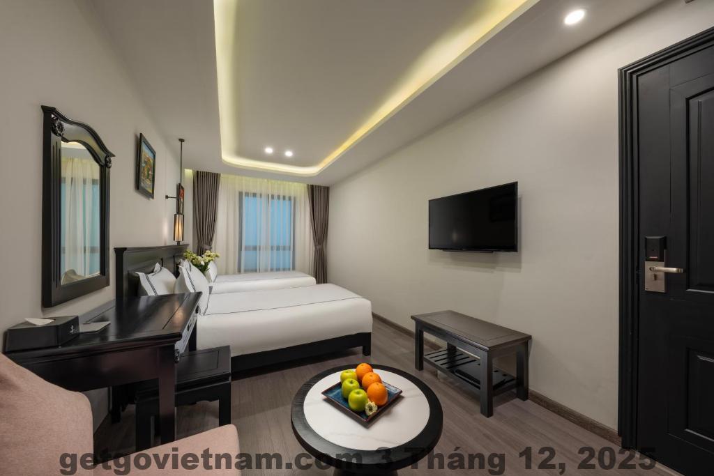 Mặt tiền SQ Hang Gai Hotel & Spa tại Phố Cổ Hà Nội
