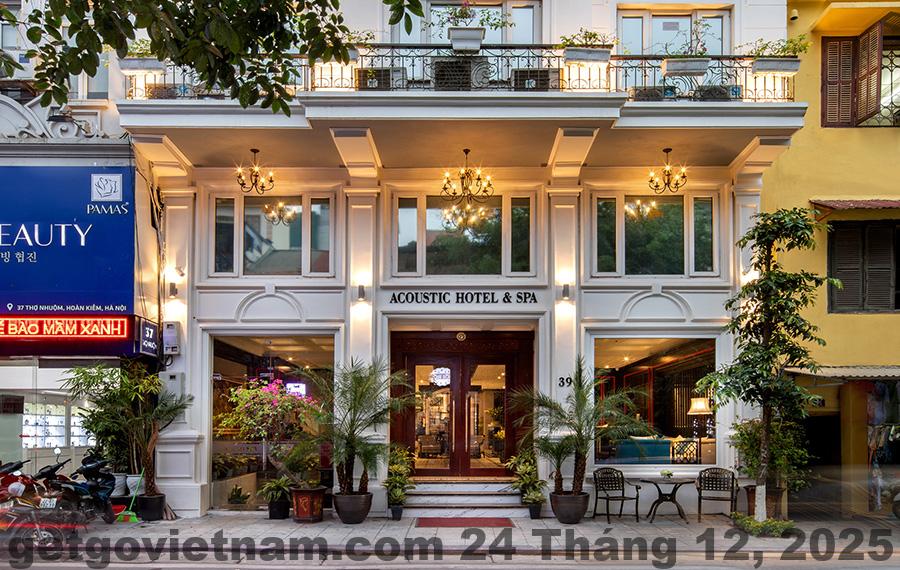 Toàn cảnh Acoustic Hotel & Spa Hanoi nhìn từ bên ngoài