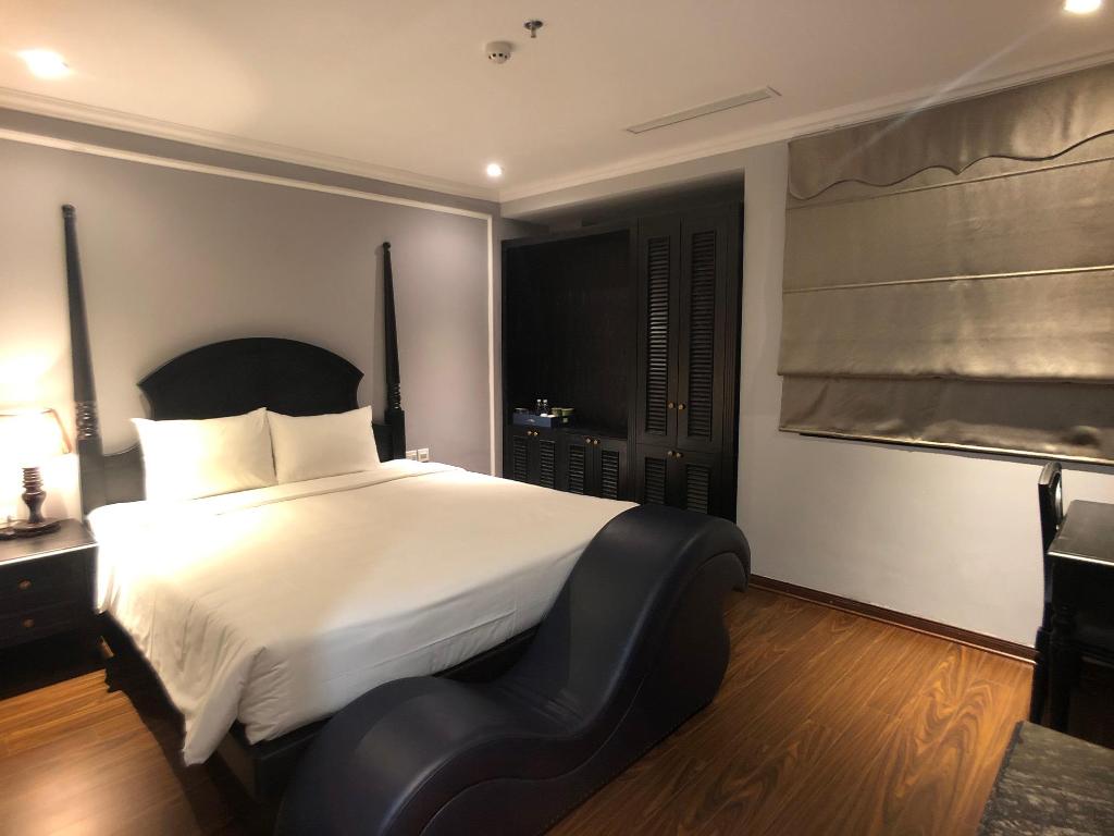 Phòng ngủ tiêu chuẩn tại Le Grand Hotel Hanoi, ảnh thực tế Agoda