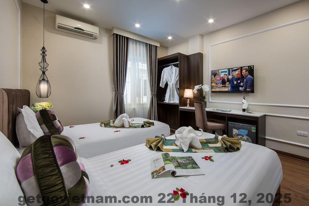 Phòng Deluxe tại 7S Splendid Pearlight Hanoi Hotel