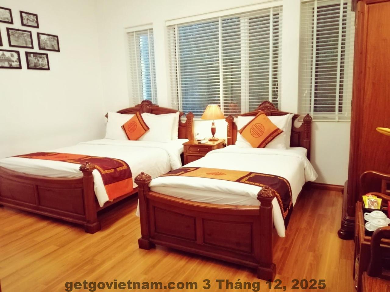 Mặt ngoài khách sạn Phoenix Palace Hotel Hanoi