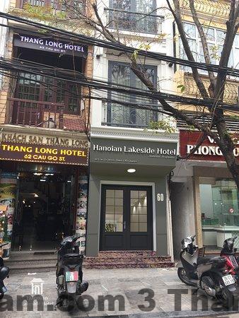 Review khách sạn Hanoi Lakeside Premium Hotel – GetGo Vietnam 1 hotel entrance