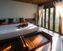 Review khách sạn Hotel Emerald Waters Classy – GetGo Vietnam img_1764753601289