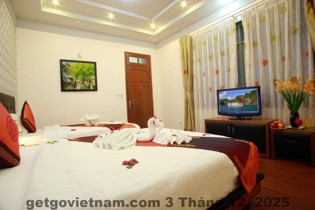Review khách sạn Urban Alley Hotel – GetGo Vietnam 1 triple room