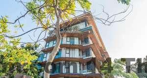 Không gian khách sạn không có tiện ích hồ bơi gym