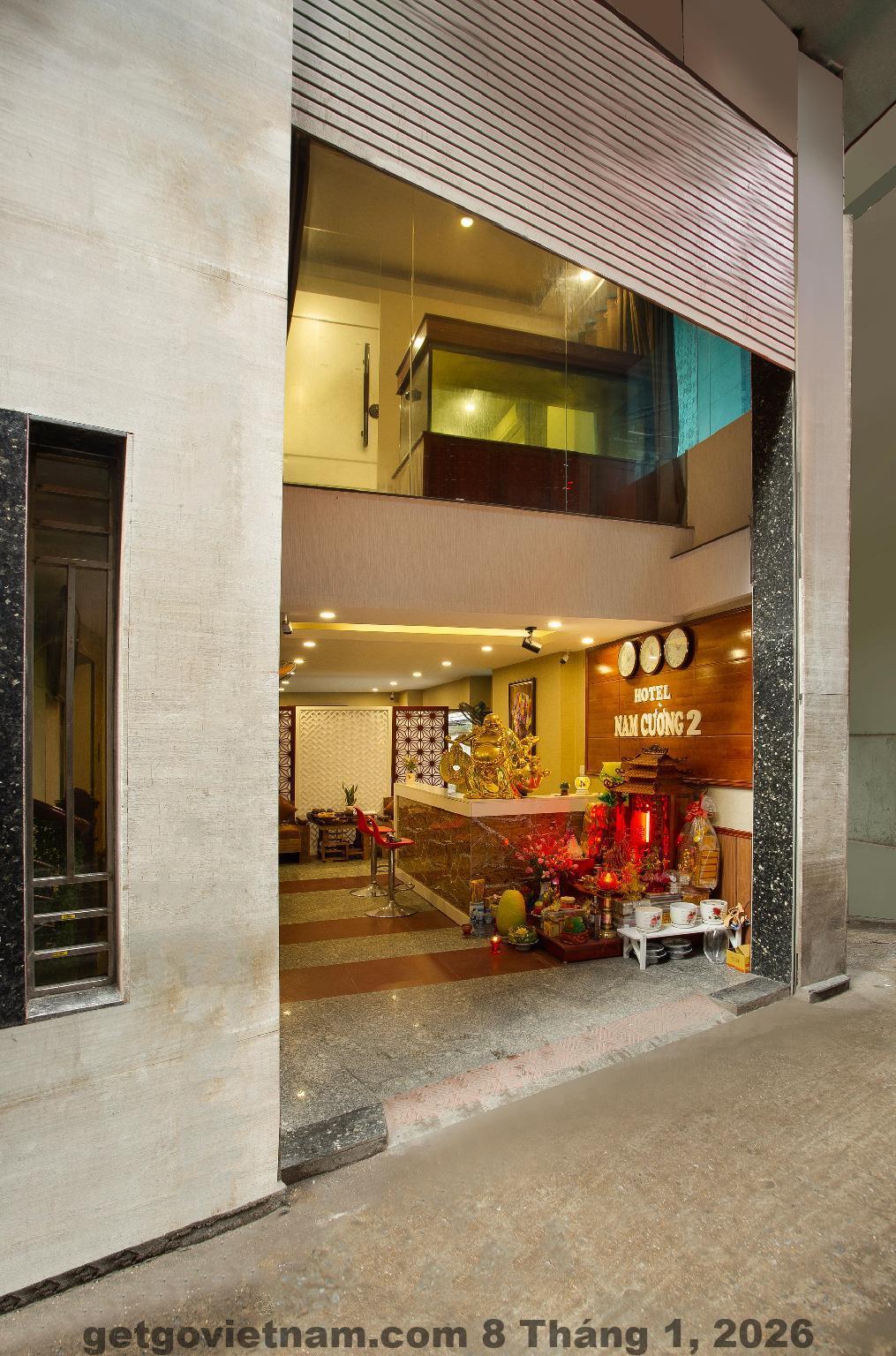 Mặt tiền Nhà nghỉ Nam Cường 3 nằm trong khu dân cư làng Vòng, Cầu Giấy