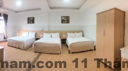 Không gian phòng ngủ đơn giản, gọn gàng tại khách sạn Thắng Lợi 2 Bắc Giang