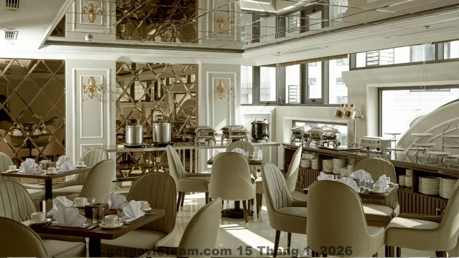 Phòng nghỉ tiêu chuẩn tại Khách Sạn Louis Hạ Long với nội thất cơ bản