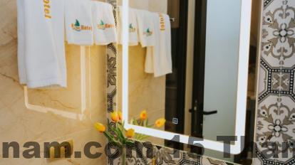 Phòng nghỉ tại Khách sạn Marina Hotel Tuyên Quang với nội thất hiện đại