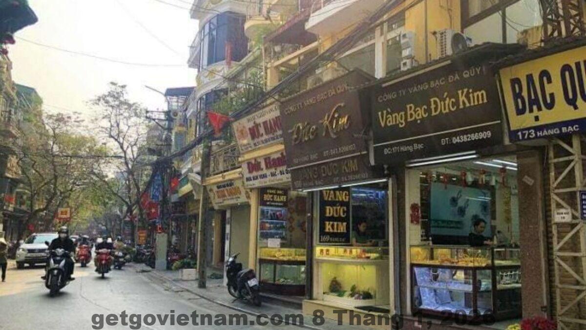 Phòng nghỉ Khách Sạn Phố Cổ Hà Nội diện tích nhỏ, thiết kế đơn giản, phù hợp ở ngắn ngày