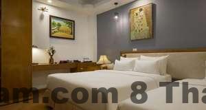 Khách sạn nằm gần khu vực trung tâm, dễ dàng di chuyển đến các điểm du lịch nổi tiếng của Hà Nội.