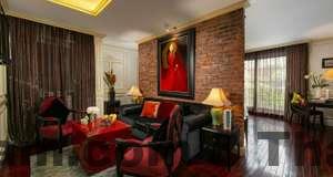 Phòng ngủ Hanoi Vacanza Premier Hotel với nội thất hiện đại, gọn gàng nhưng diện tích nhỏ