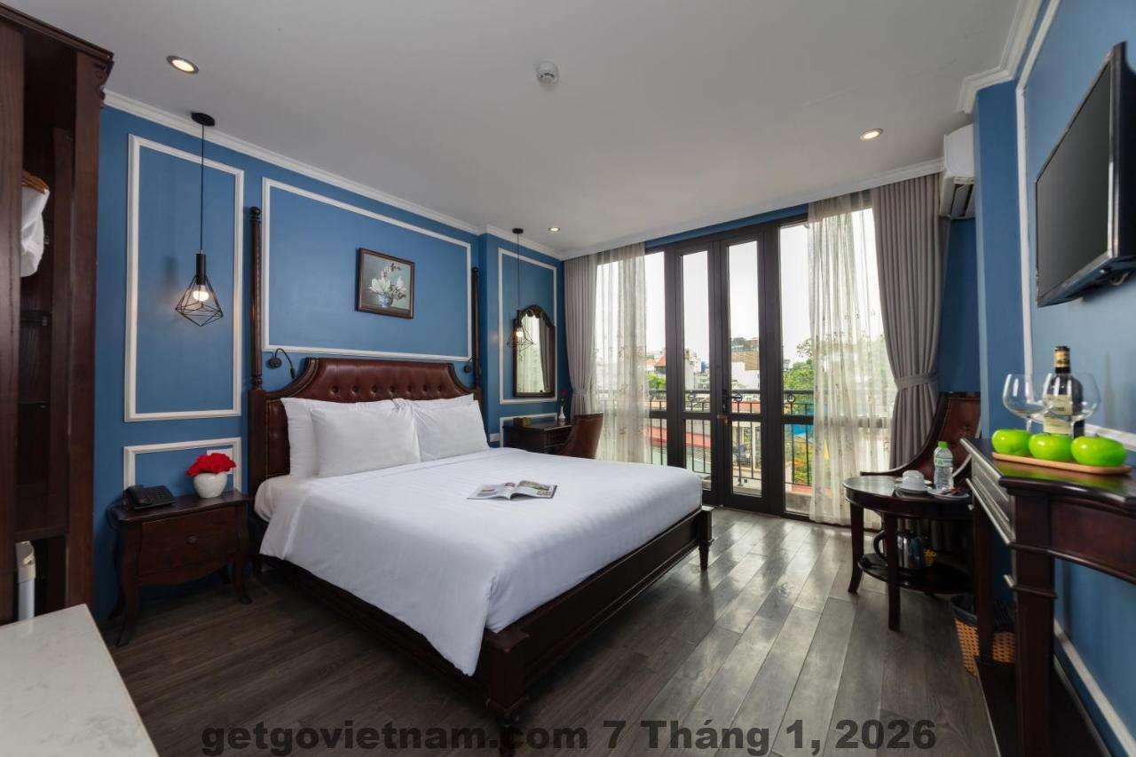 Khu vực ăn sáng đơn giản tại Hanoi Hanvet Hotel