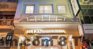 Phòng khách sạn Dela Seine với nội thất hiện đại và thoải mái