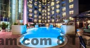 Phòng The Cosy Inn Hanoi Hotel nhìn ra phố cổ