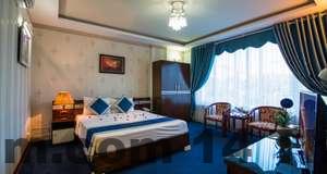 Phòng ngủ Dream Hotel by Bay Luxury thiết kế đơn giản, diện tích vừa đủ cho khách công tác