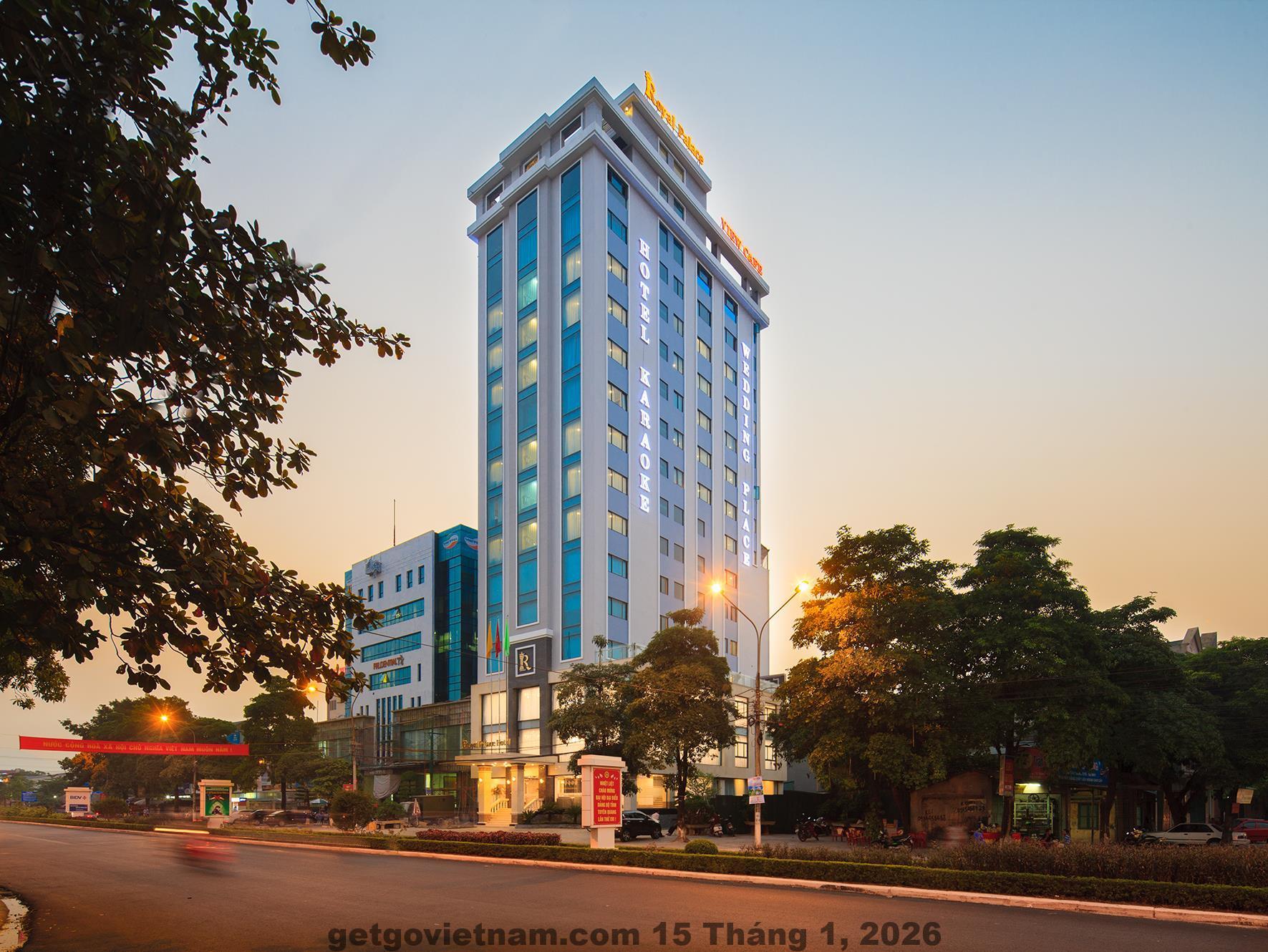 Phòng nghỉ tại Hotel Thu Trang – nội thất cơ bản, gọn gàng và sạch sẽ