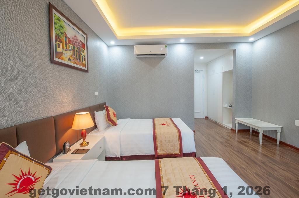 Sunrise Hanoi Hotel Review 2026: Có đáng ở khu Bạch Đằng? 1 11696 1520483076 1
