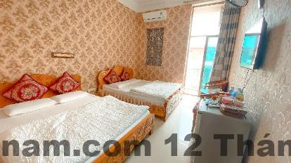 Khách sạn nằm trong một khu vực xanh mát, thích hợp cho những ai yêu thích không gian yên bình, tĩnh lặng.