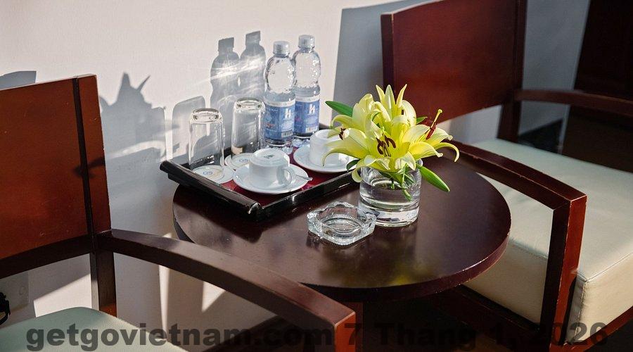 Khu vực ăn sáng tại Lakeside Palace Hotel