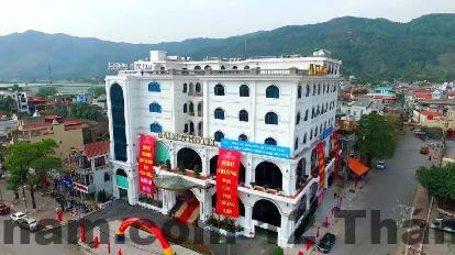 Toàn cảnh Hai Yen Luxury Hotel nhìn từ bên ngoài