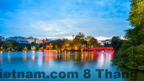 Phòng nghỉ tại SPLENDID HOTEL & SPA với thiết kế hiện đại, giường lớn