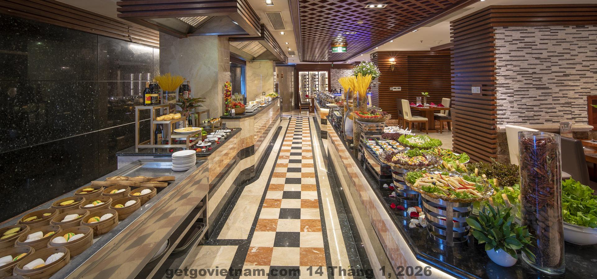 Khách sạn Samdi có thiết kế hiện đại và tiện nghi, rất phù hợp cho các chuyến nghỉ dưỡng ngắn ngày.