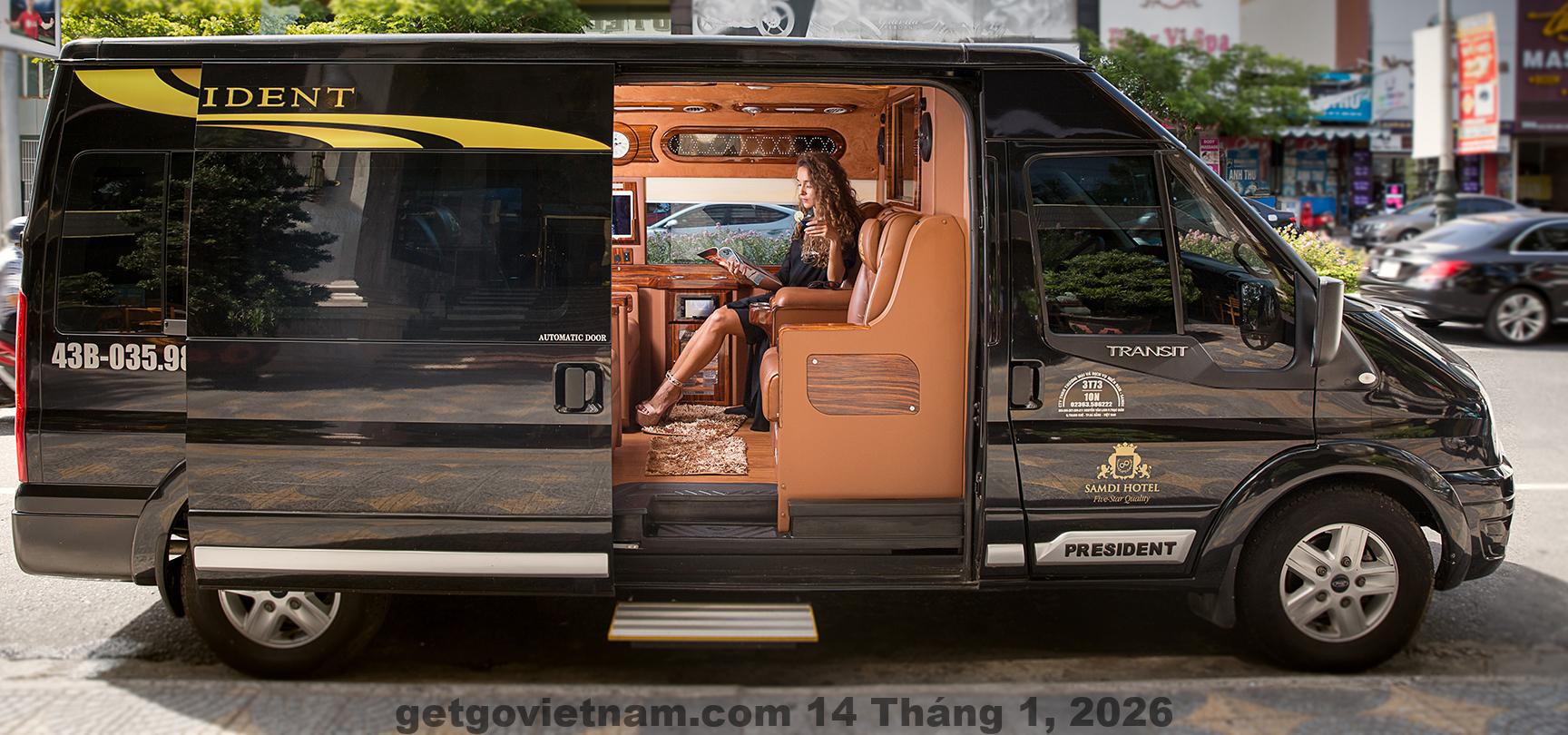 Buffet sáng tại khách sạn Samdi với đa dạng các món ăn từ Á đến Âu.