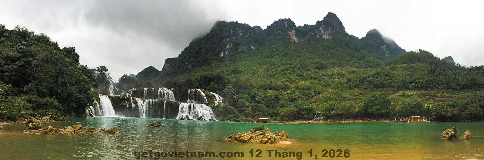 Nhân viên lễ tân khách sạn địa phương tại Cao Bằng