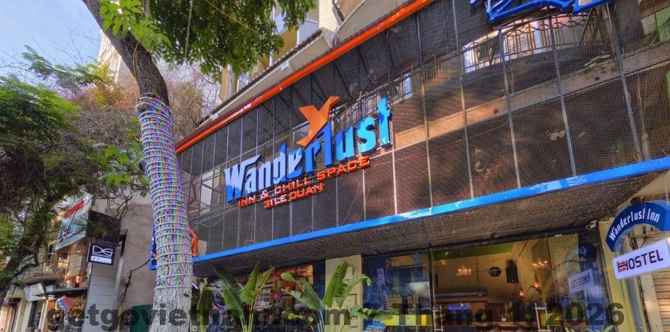 Vị trí Hanoi Wanderlust Hostel & Travel gần Hồ Hoàn Kiếm và Nhà thờ Lớn