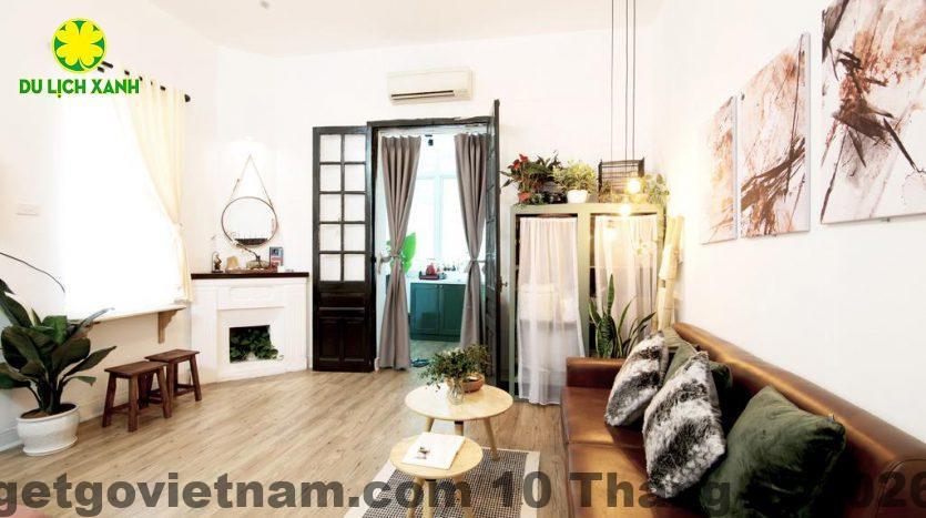 Các quán ăn địa phương xung quanh khu vực Prada Homestay phục vụ nhu cầu ăn uống của khách