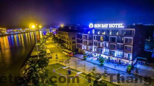 Nhân viên khách sạn thân thiện nhưng thiếu chuyên nghiệp