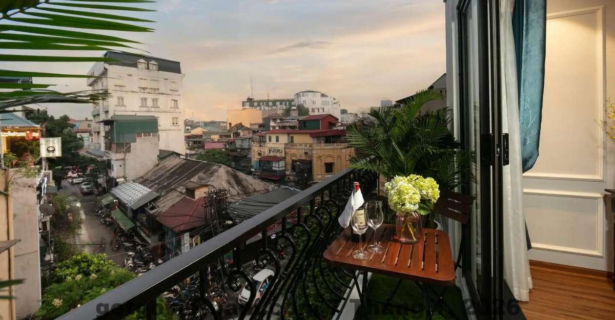 Sảnh lễ tân Maya Boutique Hotel & Spa Hà Nội