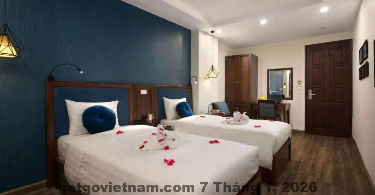 Không gian chung và khu vực sinh hoạt tại Holiday Emerald Hotel