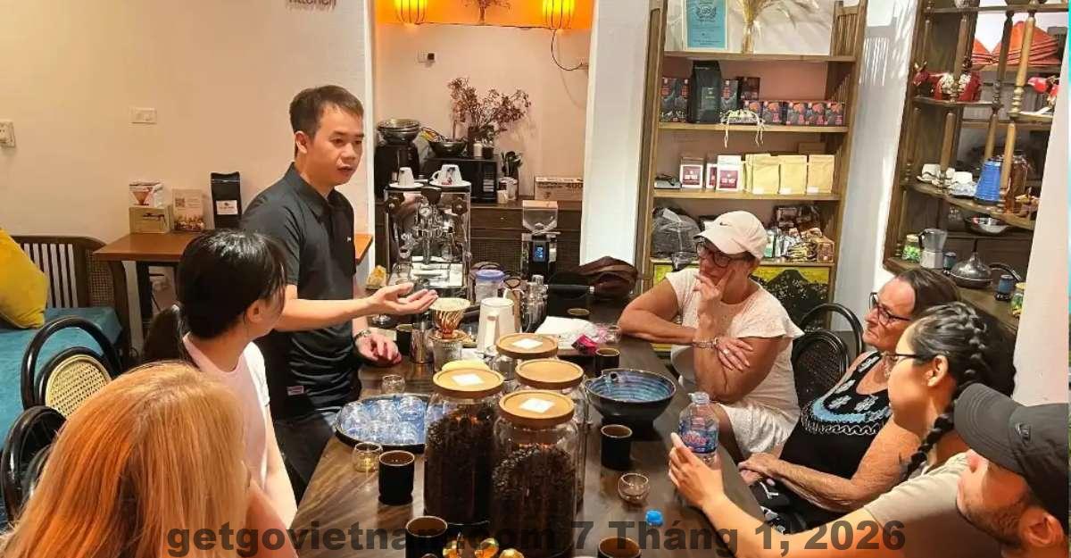 Phòng nghỉ tại Holiday Emerald Hotel tương xứng với mức giá phân khúc 3–4 sao