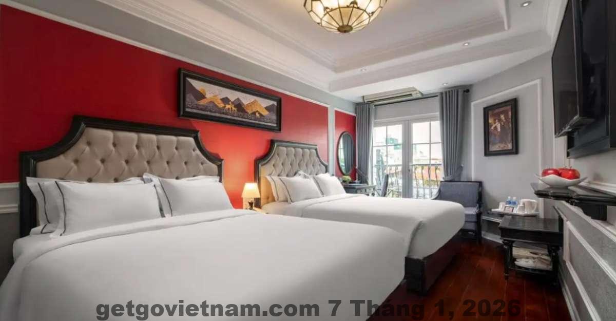 Khu vực spa và jacuzzi tại Acoustic Premium Hotel & Spa