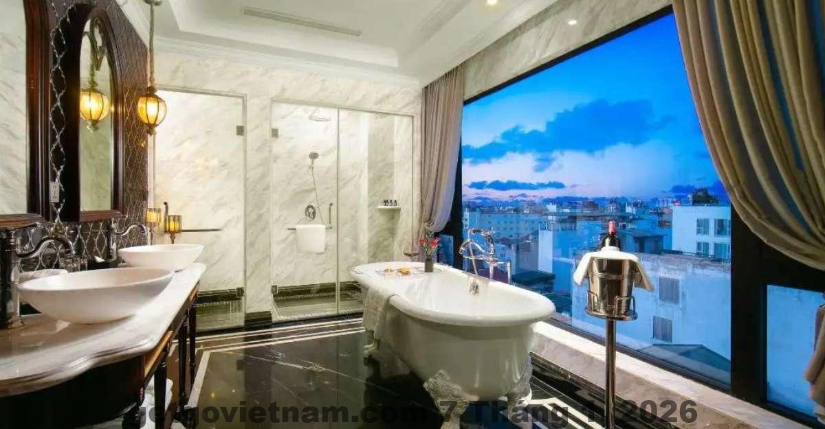 Bữa sáng tại Le Chanvre gồm buffet Á – Âu gọn gàng và chất lượng