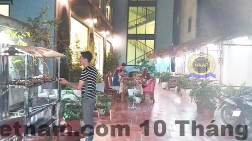 Phòng nghỉ tại Haap Transit Hotel có thiết kế đơn giản, nội thất cơ bản phục vụ nhu cầu ngủ ngắn