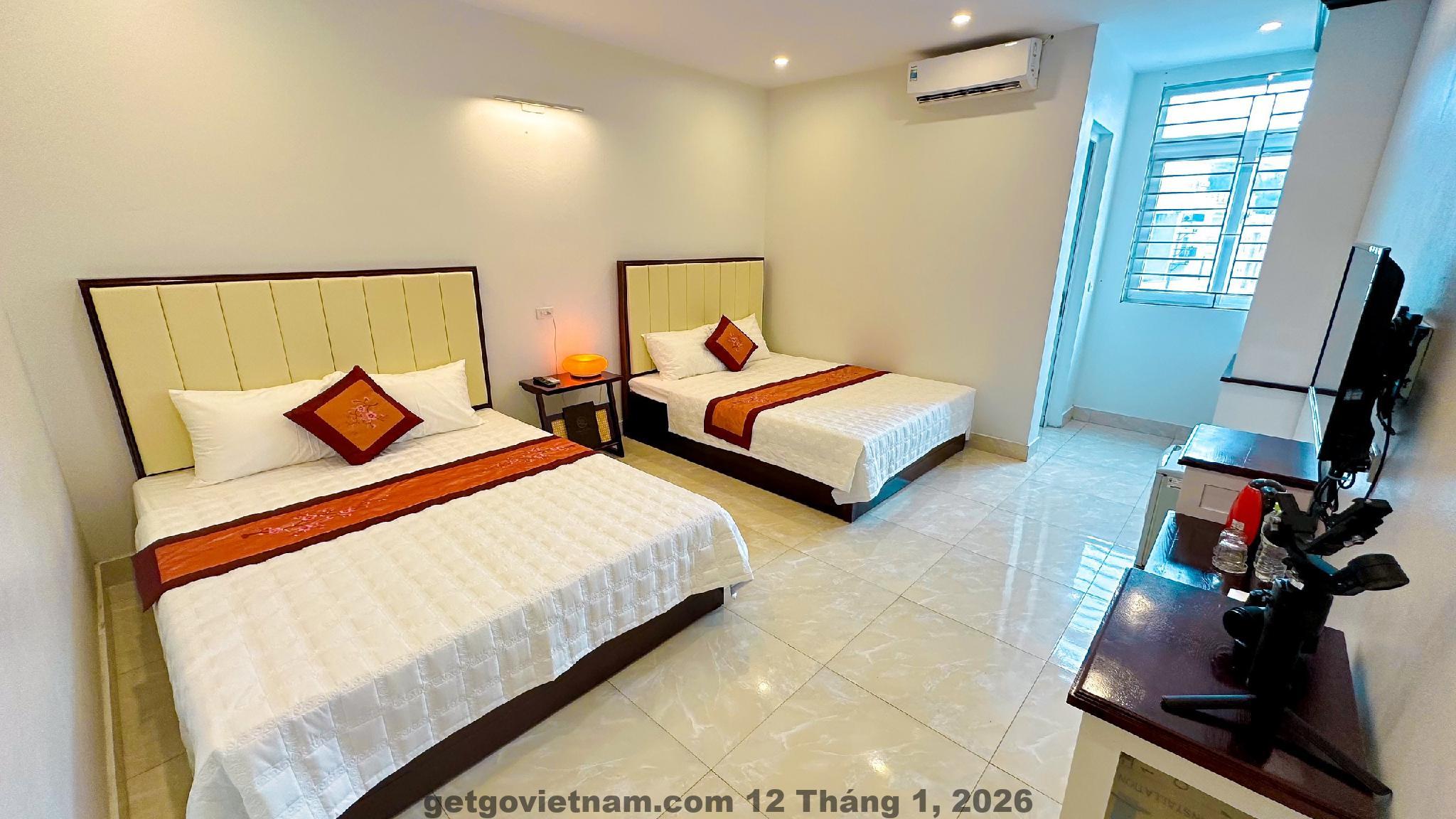 Mặt tiền khách sạn Xuân Phương Cô Tô với thiết kế đơn giản, dễ nhận diện