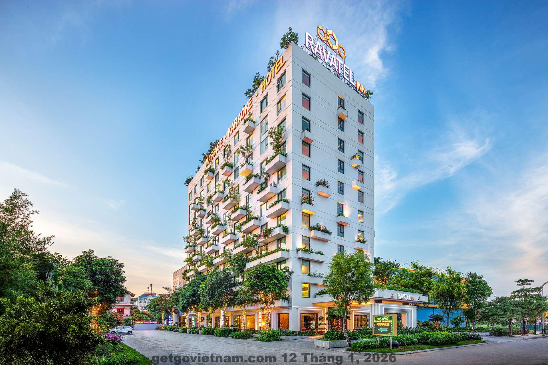 Toàn cảnh mặt tiền khách sạn Korea VIP Bắc Giang nhìn từ đường Lê Hồng Phong