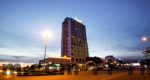 Khu vực buffet sáng tại Riverside Hotel Hà Nam với quy mô vừa