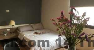 Nhân viên lễ tân Granda Lake View Hotel & Apartment thân thiện và chuyên nghiệp