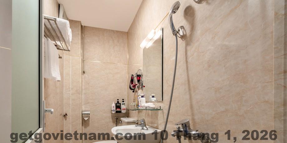 Phòng gym tại khách sạn Hoa Hồng - Alisa.