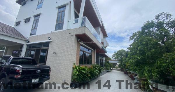 Món ăn sáng tại khách sạn B&W.